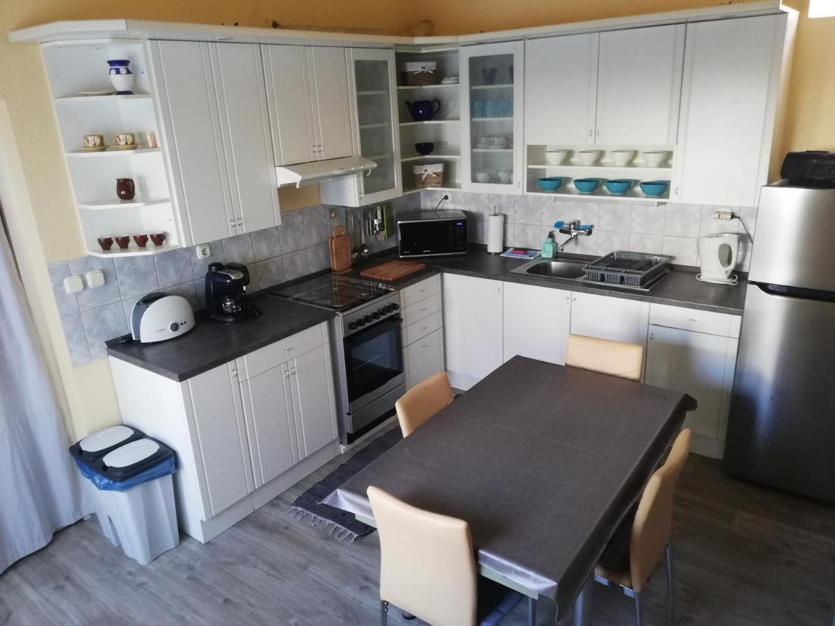 Kornel Apartman Siófok Buitenkant foto