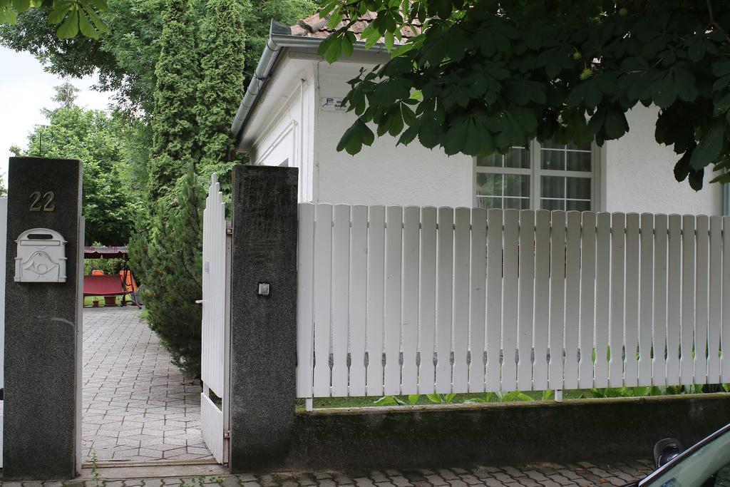 Kornel Apartman Siófok Buitenkant foto